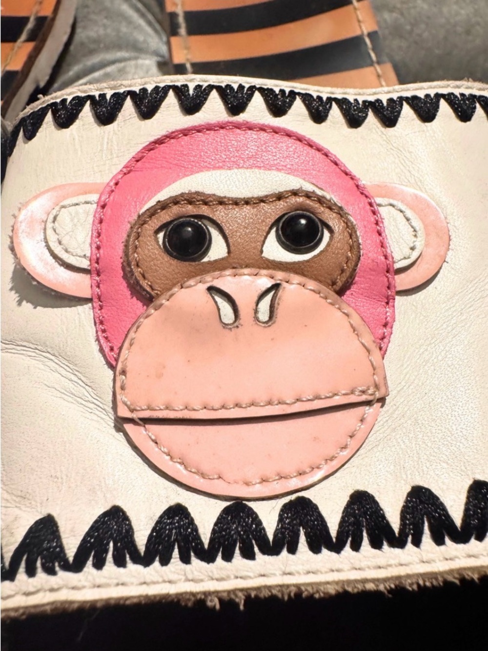 Kate Spade RARE Monkey Slides 8 1/2 - Picture 5 of 5